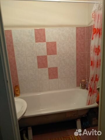 1-к квартира, 38 м², 1/10 эт.