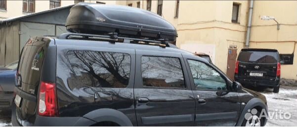 Аэродинамический автобокс на крышу автомобиля