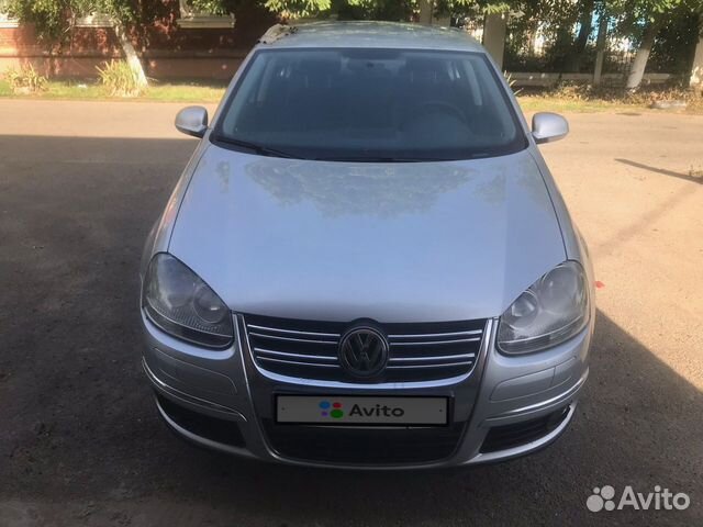 Volkswagen Jetta 1.6 AT, 2009, 265 606 км