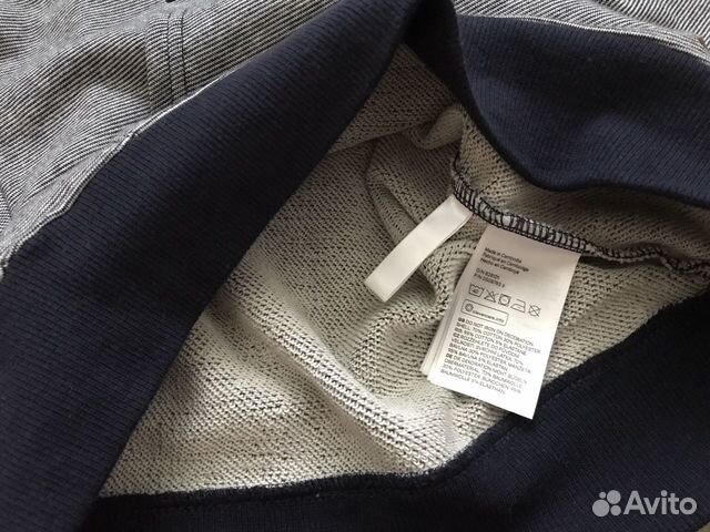 Толстовка H&M для мальчика 110/116 новая Толстовка H&M для мальчика 110/116 новая
