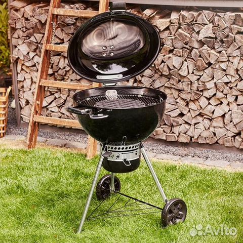 Гриль Weber Master-Touch Premium E-5770, черный