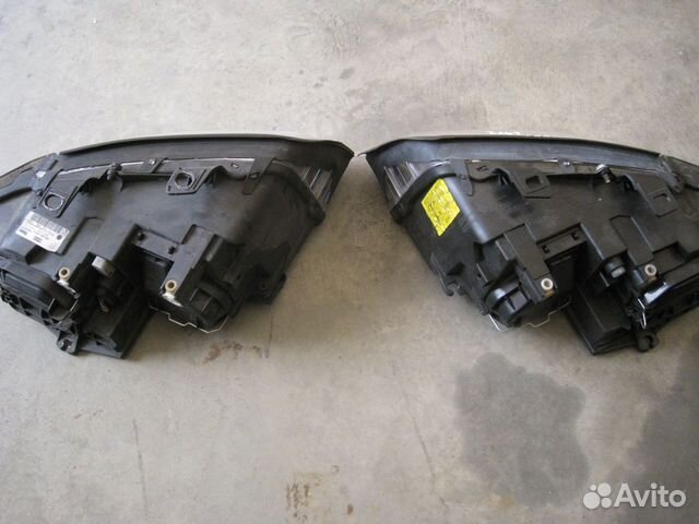 Фара правая Audi A4 B6 2000-2004