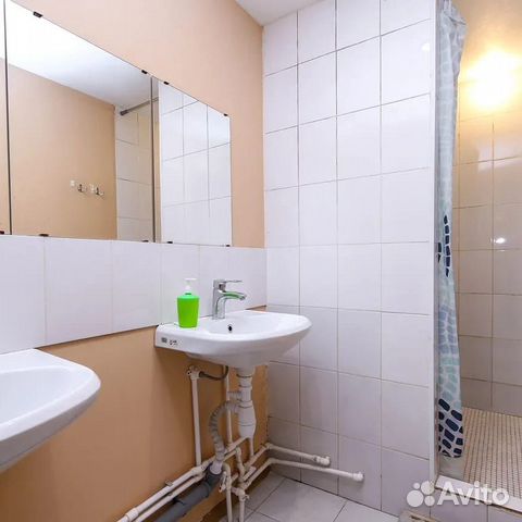 Комната 20 м² в 4-к, 1/25 эт.