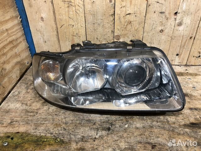 Фара передняя правая Audi A3 8L рестайлинг 140343