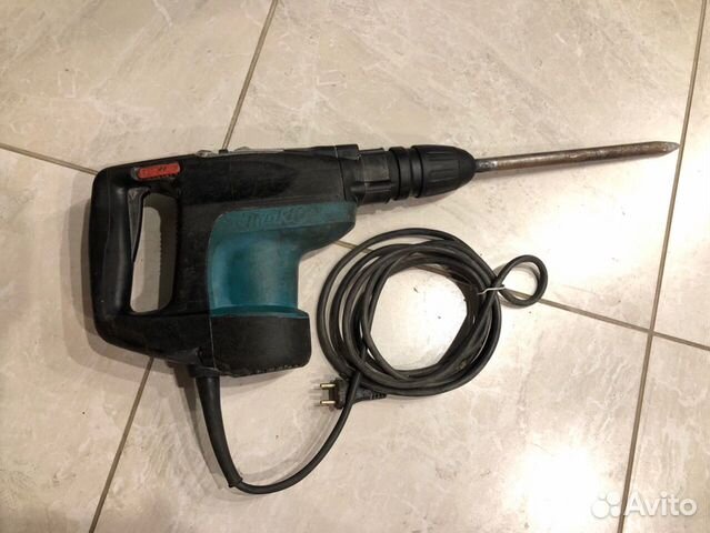 Перфоратор Makita HR4001C