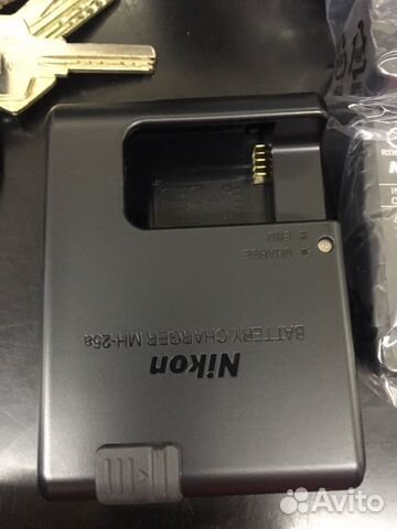 Зарядка Nikon из комплекта (MH 24, MH 25) оригинал Зарядка Nikon из комплекта (MH 24, MH 25) оригинал