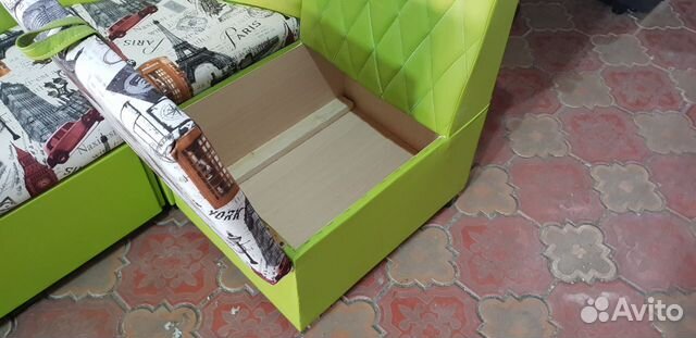 Кухонный угловой диван, со спальным местом