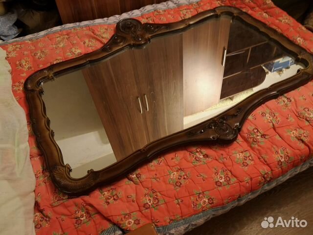Зеркало настенное Зеркало настенное