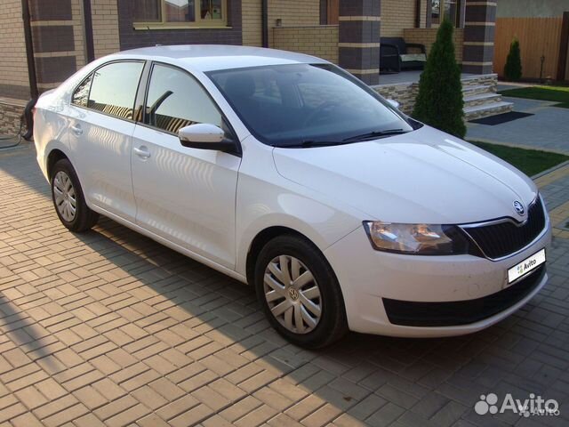 Skoda Rapid 1.6 AT, 2017, 89 000 км