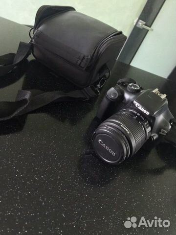 Фотоаппарат Canon 1100D Фотоаппарат Canon 1100D