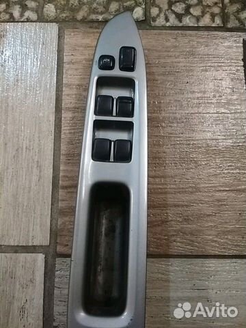 Блок управления стеклоподъемниками mark110