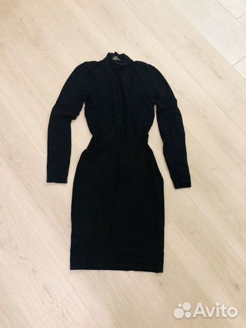 Платье чёрное вечернее с кружевом на спине Платье чёрное вечернее с кружевом на спине