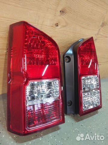 Фонари задние Ниссан Патфайндер р51