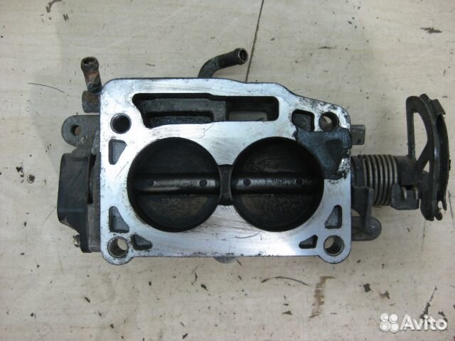 Дроссель 0K08113640 Kia Sportage 1