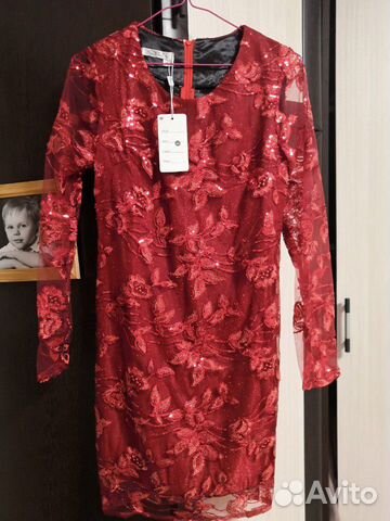 Платье коктейльное