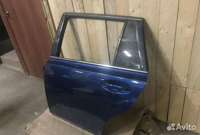 Дверь задняя левая Subaru Outback BR9 Дверь задняя левая Subaru Outback BR9