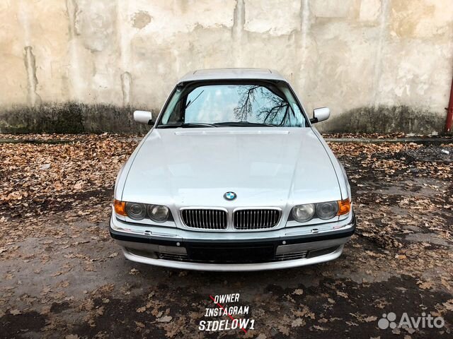 BMW 750i Е38 в разбор на запчасти