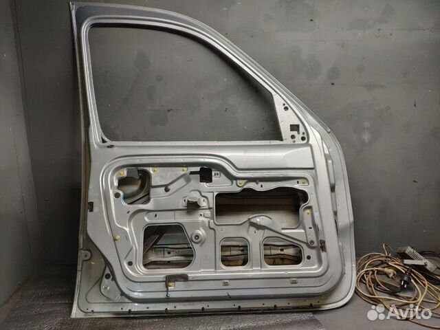 Renault Kangoo 2008 1.4 водительская дверь Renault Kangoo 2008 1.4 водительская дверь