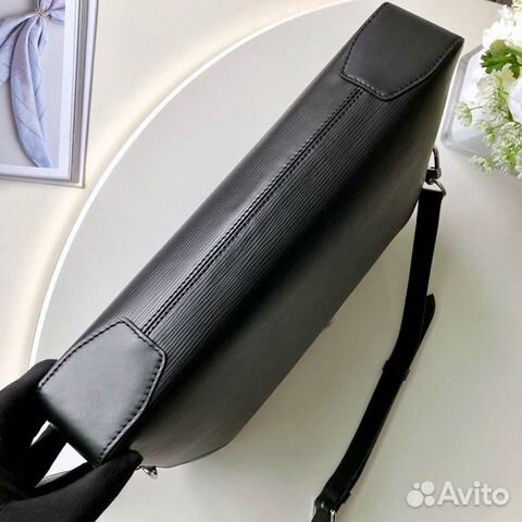 Портфель Louis Vuitton Oliver