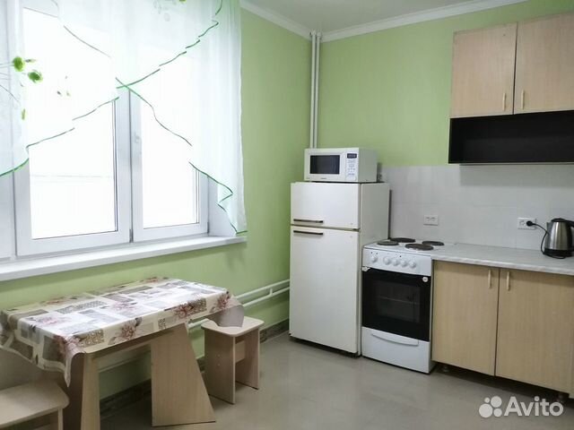 1-к квартира, 42 м², 8/10 эт. 1-к квартира, 42 м², 8/10 эт.