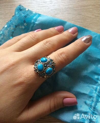 Кольцо и серьги с бирюзой и кристаллами Swarovski Кольцо и серьги с бирюзой и кристаллами Swarovski