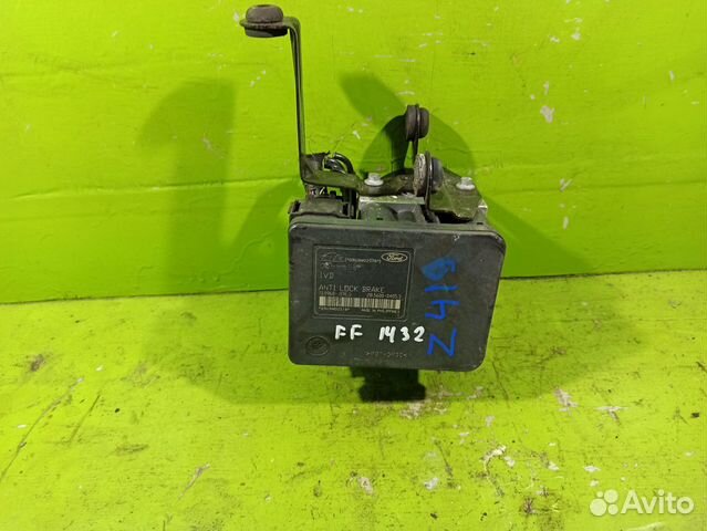Блок управления ABS авс.Ford Fоcus 2 08-11г.в 1,6