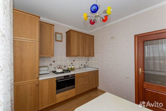 2-к квартира, 64 м², 10/10 эт.