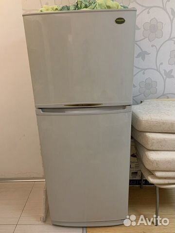 Холодильник SAMSUNG