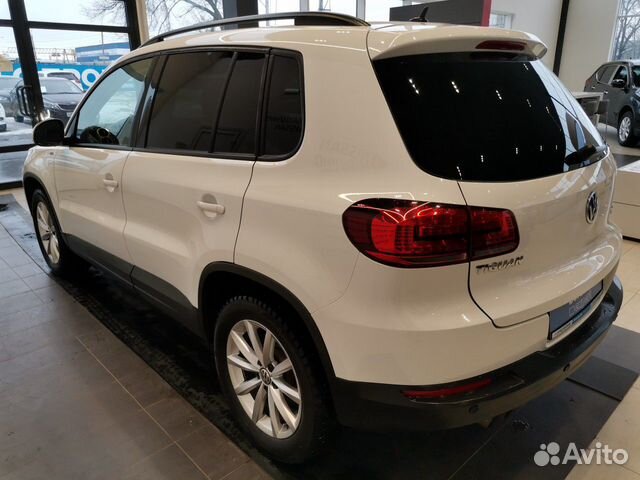 Volkswagen Tiguan 2.0 AT, 2015, 126 000 км