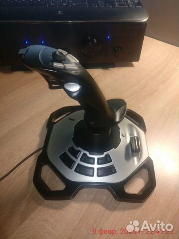 Джойстик (геймпад Logitech Extreme 3D Pro) Джойстик (геймпад Logitech Extreme 3D Pro)