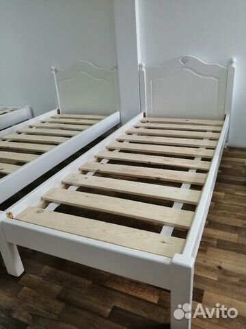 Кровать Кровать