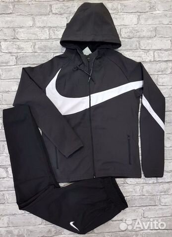 Спортивный костюм Спортивный костюм