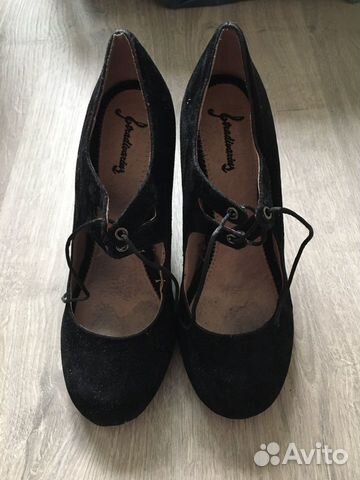 Туфли замшевые Stradivarius