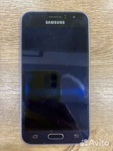 Телефон SAMSUNG Galaxy J1 2016