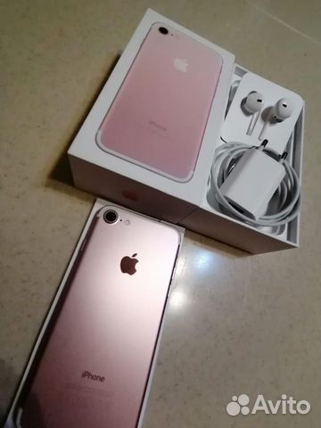 Телефон iPhone