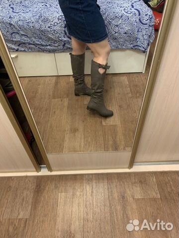 Новые кожаные сапоги