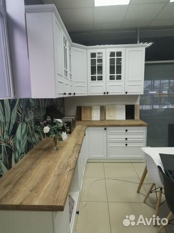Кухня с витрины
