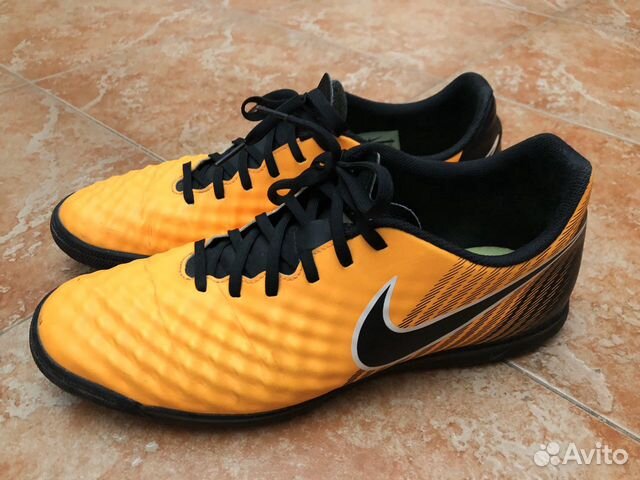Кроссовки Nike MagistaX Ola II Кроссовки Nike MagistaX Ola II