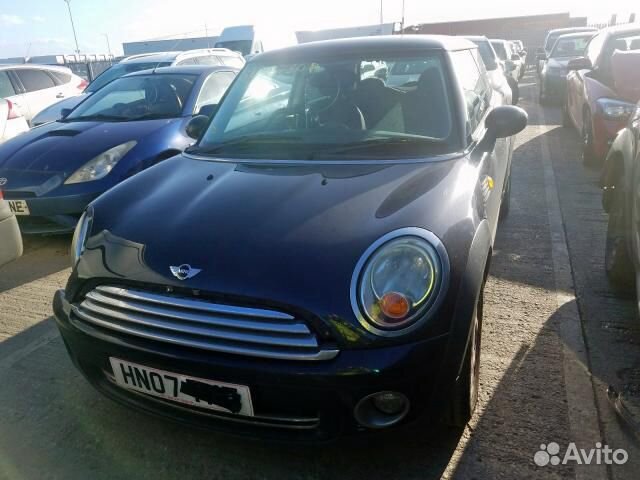 В разборе Mini Cooper
