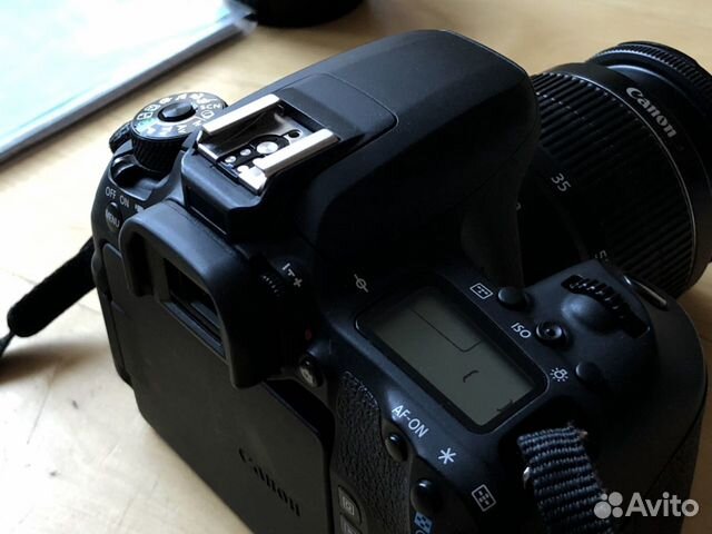 Canon EOS 77D Kit Canon EOS 77D Kit