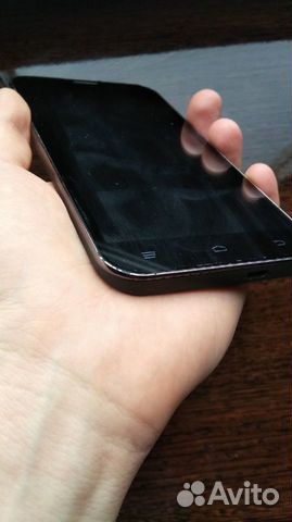 Смартфон Fly Nimbus 4 FS551 телефон