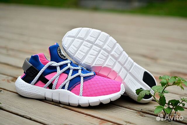 huarache pink blue