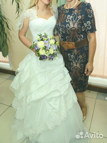 Свадебное платье с жакетом Свадебное платье с жакетом