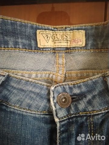 Джинсы женские Guess Джинсы женские Guess