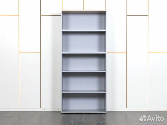 Шкаф с полками