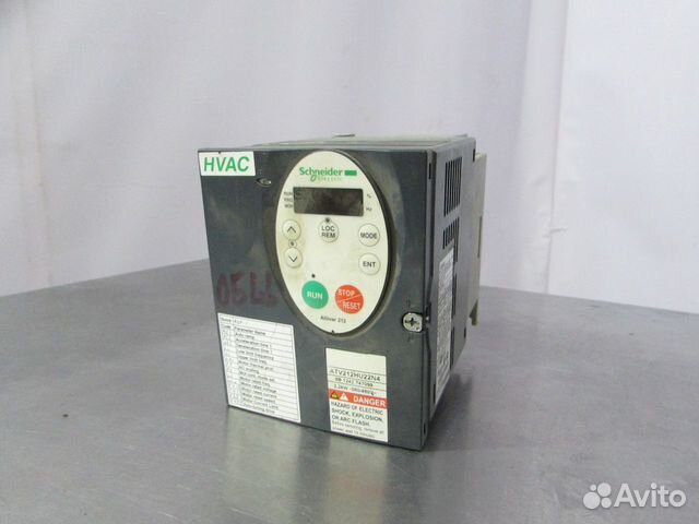Преобразователь частоты Schneider Altivar ATV212HU