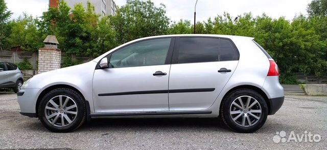 Volkswagen Golf 1.6 AT, 2005, 240 000 км