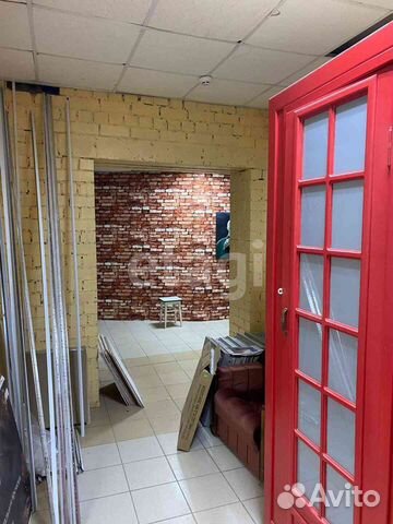 Продам торговое помещение, 230 м²