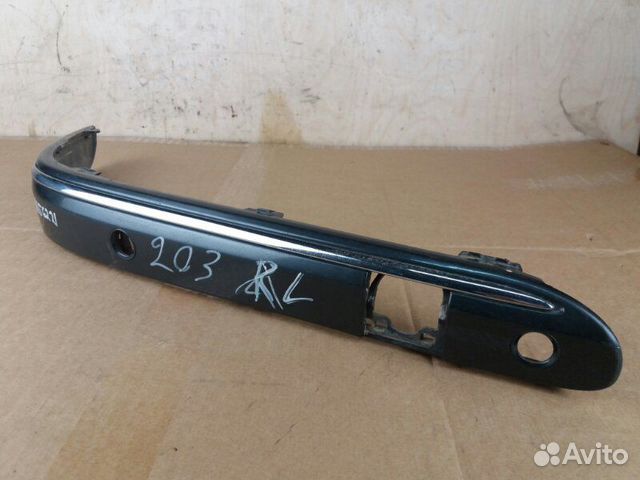 Молдинг переднего бампера передний правый Mercedes