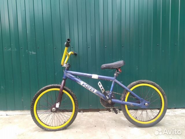 Трюковой велосипед BMX